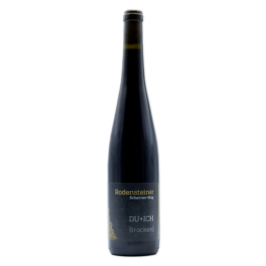 Flasche mit Cuvée DU+ICH, trocken, 750 ml